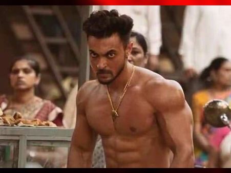 अंतिम एक्टर आयुष शर्मा की जबरदस्त बॉडी का सीक्रेट, 12 सेकंड के Video में दिखा ये दमदार अंदाज