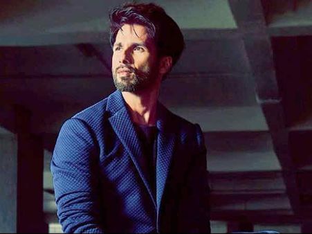 शशांक खेतान की एक्शन फिल्म 'योद्धा' से आई बड़ी खबर? शाहिद कपूर इतने देशों में करेंगे शूटिंग!