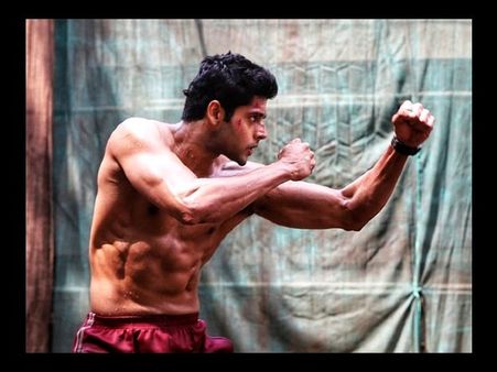 Video : अभिमन्यु दसानी ने दिखाया मार्शल आर्ट का ऐसा करतब, जिसे देखकर दंग रह जायेंगे आप