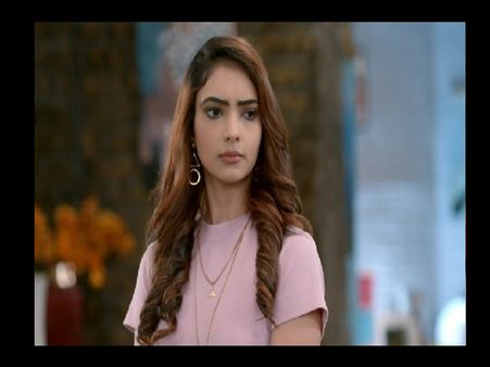 कोरोना के खौफ के बीच इस मुश्किल वक्त में लंबे समय के बारे में सोचना चाहिए- पूजा बनर्जी