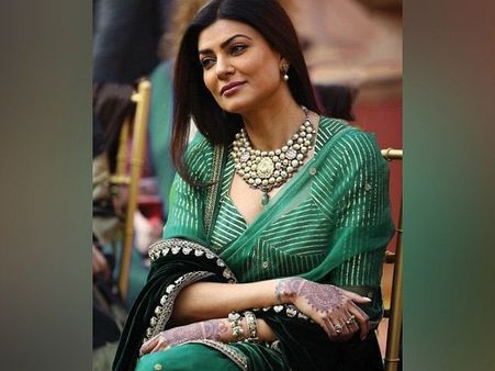 रोते हुए डॅाक्टर को देख सुष्मिता सेन ने जुटाए ऑक्सीजन सिलेंडर, हुईं ट्रोल तो एक्ट्रेस ने कर दी बोलती बंद