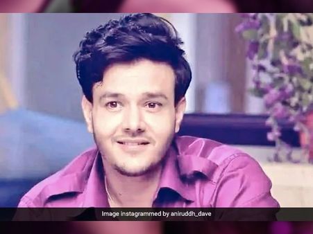 14 दिनों के बाद ICU से बाहर आए अनिरुद्ध दवे, अभी भी ऑक्सीजन सपोर्ट पर और 85% इन्फेक्शन- दर्दनाक पोस्ट