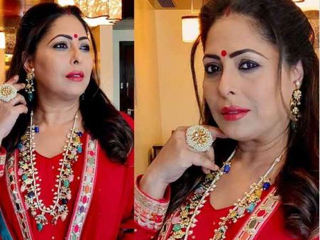 गीता कपूर ने मांग में सिंदूर भर शेयर की तस्वीर, फैन्स पूछ रहे हैं - कब और किससे हुई शादी