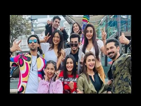 खतरों के खिलाड़ी 11 पर कोरोना का खतरा, सभी कंटेस्टेंट की भारत वापसी, फैंस के लिए बुरी खबर!