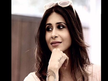 मुझे बड़े हीरो के साथ अवैध संबंध बनाने के लिए बोला गया, कास्टिंग काउच पर किश्वर मर्चेंट का खुलासा