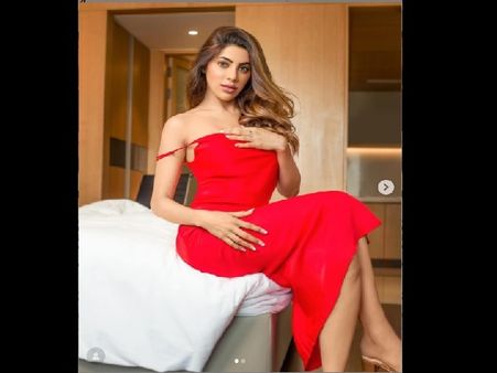 KKK11: वरुण सूद-विशाल के साथ निक्की तंबोली का बिकिनी में कातिलाना अंदाज, फैंस ने बोला एकदम कहर