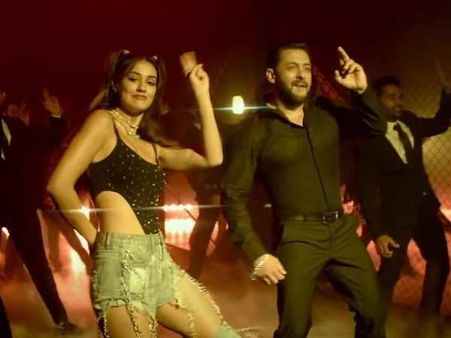 राधे का टाइटल ट्रैक- सलमान खान ने दिया था गाने का आइडिया, मेकिंग वीडियो में हुआ रिवील