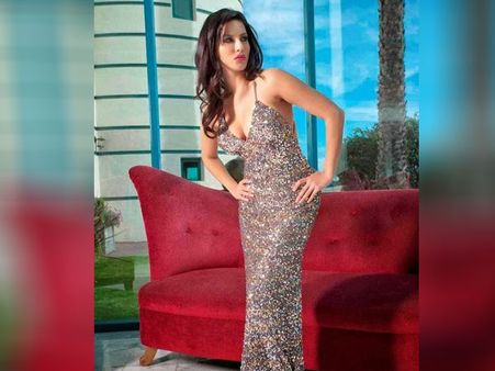 सनी लियोनी ने किया कंगना रनौत के गाने पर जबरदस्त डांस, वीडियो वायरल