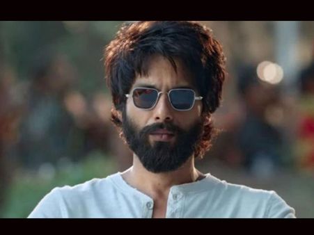 'कबीर सिंह' ने पूरे किए रिलीज के 2 साल, शाहिद कपूर बोले 'जिंदगी की सबसे महत्वपूर्ण फिल्म'