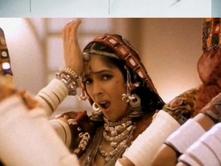 'चोली के पीछे' गाने में पहनाई गई थी हैवी पेडिड ब्रा, सुभाष घई की डिमांड से शर्मिंदा हो गई थी- नीना गुप्ता