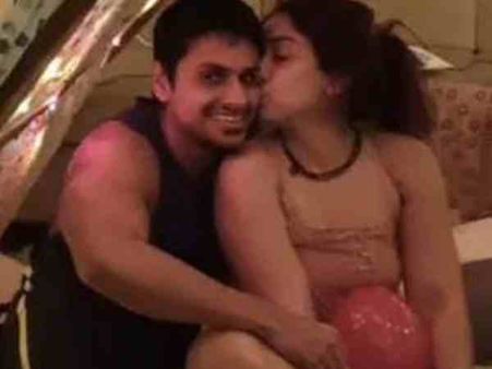 आमिर खान की बेटी आएरा ने शेयर किया बॉयफ्रेंड नूपुर के साथ क्यूट सा रोमांटिक वीडियो