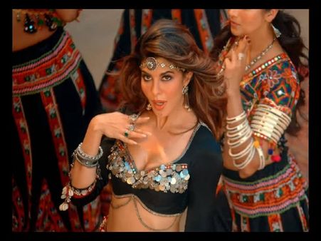 जैकलीन फर्नांडीज ने 'पानी पानी' के सेट से एक मजेदार बीटीएस वीडियो साझा किया, यहां देखिए