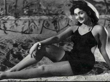 नूतन की 85वीं वर्षगांठ: इतनी कम उम्र में की एडल्ट फिल्म, खुद नहीं देख पाईं, पढ़िए दिलचस्प किस्से