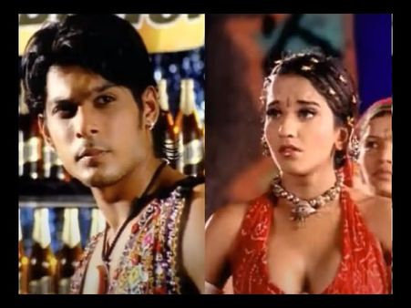 15 साल पुराने Video में सिद्धार्थ शुक्ला को देख हो जायेंगे हैरान, मोनालिसा के साथ रोमांटिक डांस VIDEO