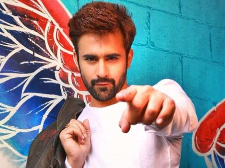 नागिन 3 एक्टर पर्ल वी पुरी पर रेप का आरोप, शिकायत दर्ज, देर रात पुलिस ने किया गिरफ्तार