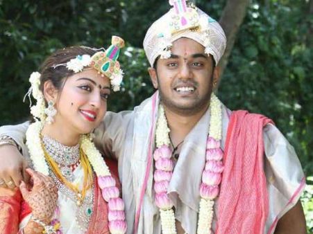 शादी के बंधन में बंधीं अभिनेत्री प्रणिता सुभाष, अजय देवगन की भुज और हंगामा 2 से करेंगी बॉलीवुड डेब्यू