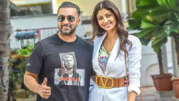 राज कुंद्रा की गिरफ्तारी से कुछ ही दिन पहले, शिल्पा शेट्टी ने क्यों दिया था उनकी कंपनी से इस्तीफा?