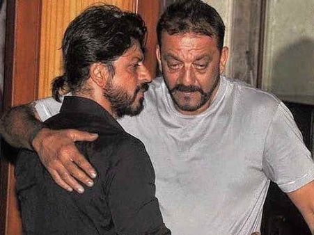 Breaking Buzz - 40 साल में पहली बार शाहरूख खान के साथ संजय दत्त की फिल्म, नाम भी फाईनल
