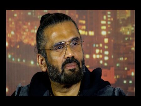 कोरोना का कहर: सुनील शेट्टी की बिल्डिंग पूरी तरह सील, मिले इतने कोविड केस, क्या है एक्टर का हाल !