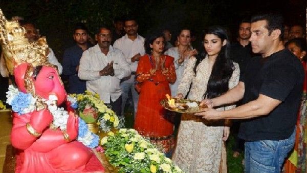 इस वर्ष गणेश चतुर्थी में घर नहीं आएंगे सलमान खान? ये है बड़ा कारण, पढ़िए डिटेल्स!
