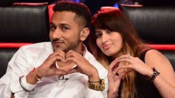 यो यो हनी सिंह पर पत्नी शालिनी तलवार ने लगाए गंभीर आरोप, किया घरेलू हिंसा का केस