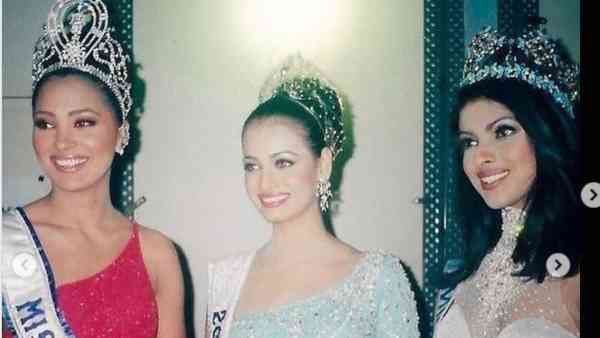 फिज़ा प्रोड्यूसर प्रदीप गुहा का निधन, प्रियंका चोपड़ा - लारा दत्ता - दीया मिर्ज़ा ने दी श्रद्धांजलि