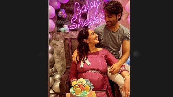 शाहीर शेख ने पत्नी रुचिका कपूर के लिए किया रोमांटिक बेबी शावर, देखिए PHOTO