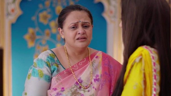 42 साल की उम्र में 'साथ निभाना साथिया' की एक्ट्रेस राखी बेचने पर मजबूर, लॅाकडाउन में बुरा हाल !