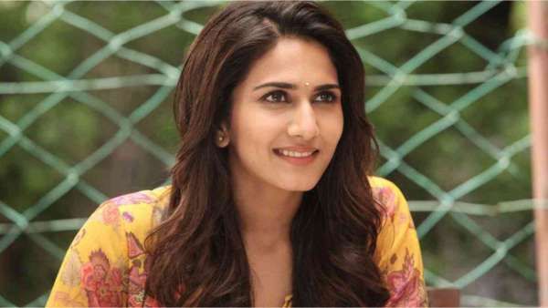 बेल बॉटम एक्ट्रेस वाणी कपूर का दर्द- अमीर परिवार से नहीं हूं, माता-पिता से पैसा नहीं लिया