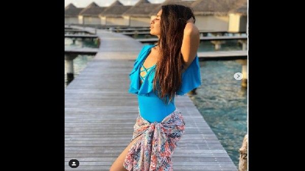 बालिका वधू फेम अविका गौर ने बिकिनी में लगाई आग, ब्वॉयफ्रेंड के साथ रोमांटिक वेकेशन