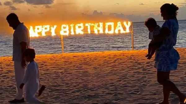 करीना कपूर खान ने मालदीव्स से शेयर की जेह - तैमूर के साथ जन्मदिन की तस्वीर, किया है एक वादा