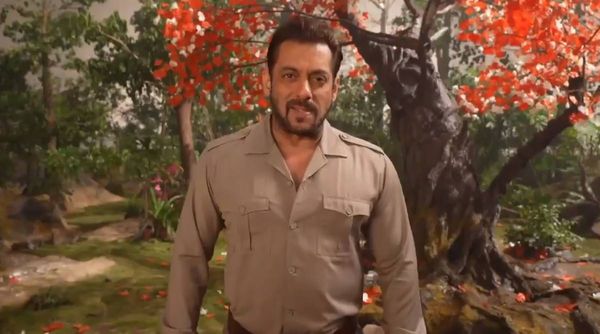 Bigg Boss 15 ग्रैंड प्रीमियर से पहले जानिए कंटेस्टेंट की पूरी लिस्ट, बिग स्टार्स की धमाकेदार एंट्री !