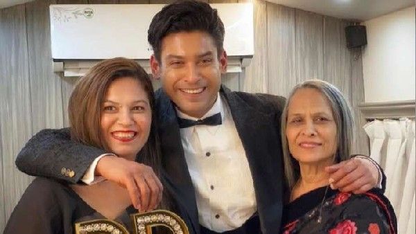 बहनों को हीरो मानते थे सिद्धार्थ शुक्ला, मां के लाडले ने कम उम्र में खोया पिता, फैमिली फोटो