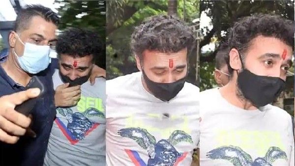 राज कुंद्रा की गाड़ी के आगे भागा शिल्पा शेट्टी का बॉडीगार्ड, VIDEO देख फैंस ने बोला जबरदस्त