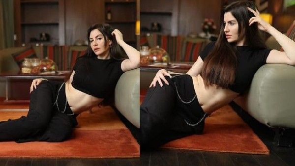 जॉर्जिया एंड्रियानी ने शेयर की लेटेस्ट तस्वीरें, ब्लैक ड्रेस में लग रहीं कमाल