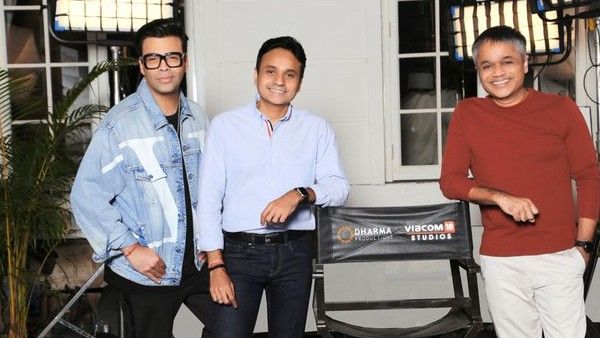 वायकॉम 18 के साथ करण जौहर ने लॉक की 4 फिल्मों की डील, वरुण धवन से लेकर रणवीर की फिल्में शामिल
