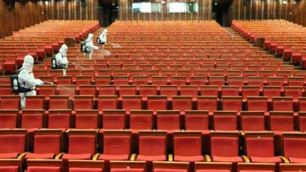 महाराष्ट्र में 22 अक्टूबर से खुलेंगे सिनेमाघर, सरकार ने जारी किये गाइडलाइंस, 50% ऑक्यूपेंसी की अनुमति, DETAILS
