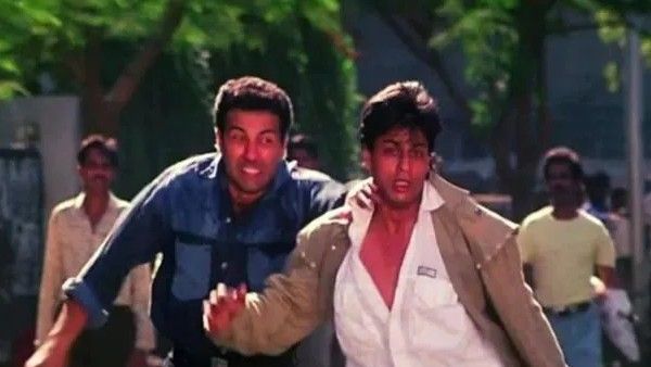 शाहरुख खान की इस हरकत से गुस्सा गए थे सनी देओल, खो दिया था आपा, 16 साल तक नहीं की बात!