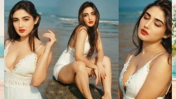 Bigg Boss 15: कौन हैं बिग बॉस 15 की कंटेस्टेंट डोनल बिष्ट? हॉट Photos- जानें प्रोफाइल