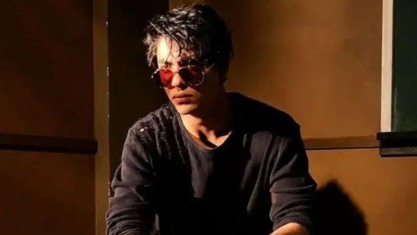 बिस्कुट और पानी के सहारे आर्यन खान, जेल में 4 दिन से नहीं नहाए शाहरुख खान के बेटे