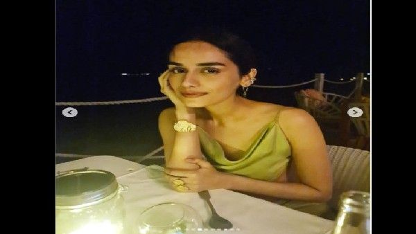 अक्षय कुमार की 'पृथ्वीराज' की रानी मानुषी छिल्लर रेड बिकिनी में दिखीं पहली बार सबसे HOT