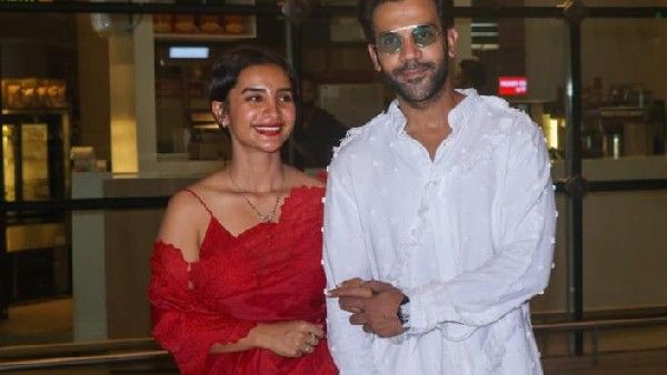 शादी के बाद पहली बार नजर आए पत्रलेखा-राजकुमार राव, पैपराजी ने 'भाभीजी' कहा तो शरमा गईं एक्ट्रेस