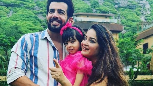 बिग बॉस 15: कई हफ्तों के बाद पत्नी माही से मिले जय भानुशाली, सामने आया रोमांटिक वीडियो