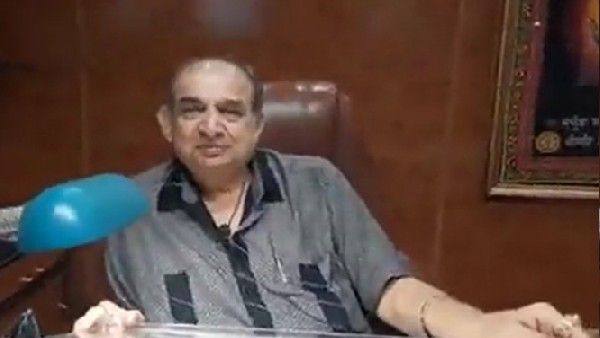 थिएटर चैन के दिग्गज मनोज देसाई ने 'पुष्पा की सफलता के बाद अल्लू अर्जुन को किया सलाम!