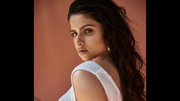 भाग्यश्री की बेटी अवंतिका दसानी का 25 साल की उम्र में कातिलाना फोटोशूट,बेहद खूबसूरत HOT