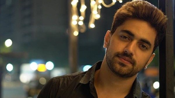 'फना - इश्क में मरजावां' एक्टर ज़ैन इमाम को देख आएगी शाहरुख खान की फिल्म 'डर' की याद !