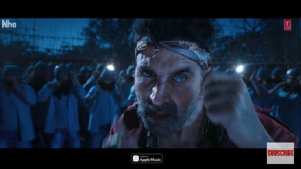 ’बच्चन पांडे' का दमदार सॉन्ग 'मार खाएगा' हुआ रिलीज, इविल गैंगस्टर लग रहे हैं अक्षय कुमार!