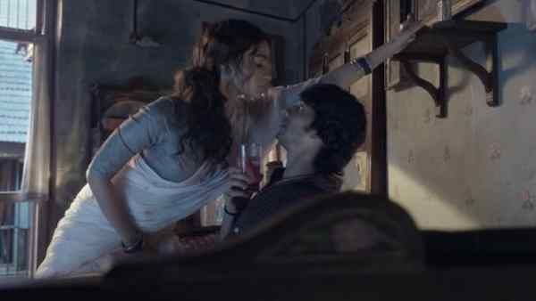 गंगूबाई काठियावाड़ी के नए गाने जब सैंया में दिखा आलिया भट्ट - शांतनु माहेश्वरी का रोमांस, शानदार डेब्यू