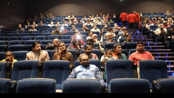 'द कश्मीर फाइल्स' के राजनेताओं, सेना अधिकारियों और कश्मीरी पंडितों के लिए जम्मू में रखी स्पेशल स्क्रीनिंग!