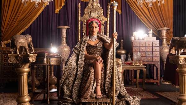 नेटफ्लिक्स ने की 'मसाबा मसाबा' सीजन 2 की घोषणा, फैशन क्वीन का फर्स्ट लुक पोस्टर हुआ रिलीज